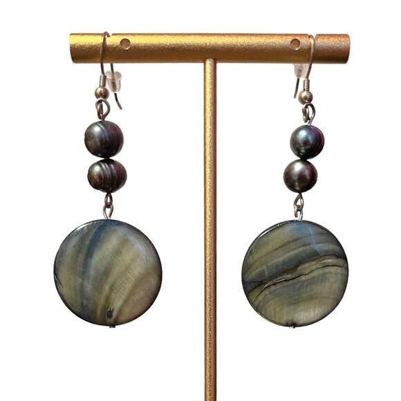 Gray Freshwater Pearl And Abalone Silver Tone Dangle Earring - Picture 1 of 4